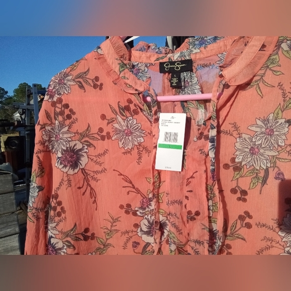 Ladies Jessica Simpson shirt - Picture 4 of 6